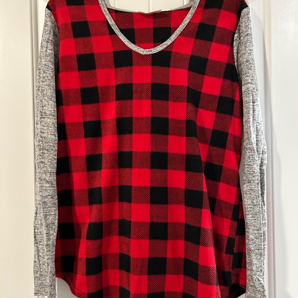 Bobbie Brooks Buffalo Print Checkered Long Sleeve Top